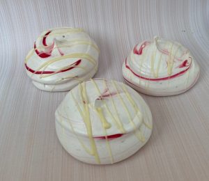 dessert tables raspberry white choc meringue