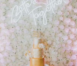 gold and champagne coloured wedding cake wedding cake testimonials