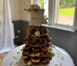 Wedding cakes in Fife cinnamon roll wedding cake